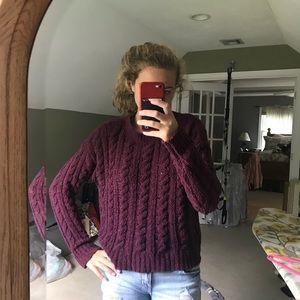 maroon sweater